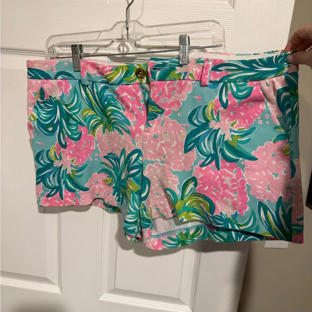 Lilly Pulitzer size 16 shorts